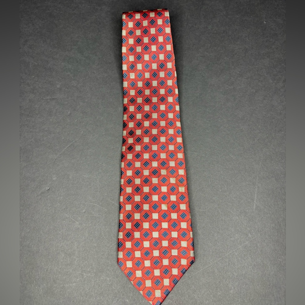 Nice tie ready to go!